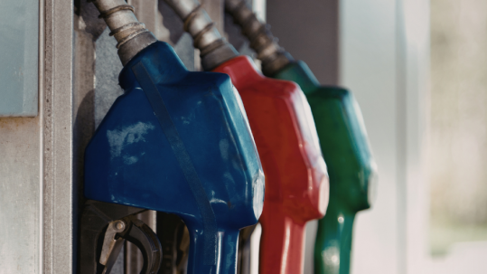 Why Smart Fleets Use Fuel Cards